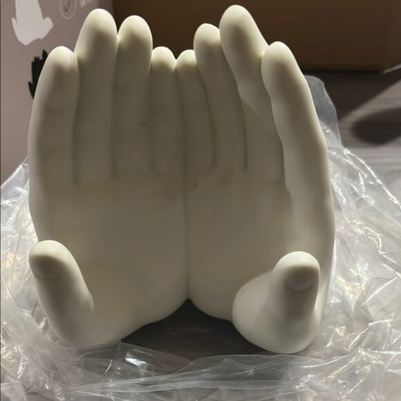 Ara Cream Tablet Holder - Picture 2 of 4